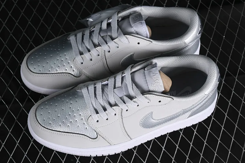 All categories Air Jordan Jordan series basketball shoes Air Jordan 1 Low Z version Air Jordan 1 Low AJ1 Joe 1 gray silver low-top cultural casual sneakers CZ0790-002